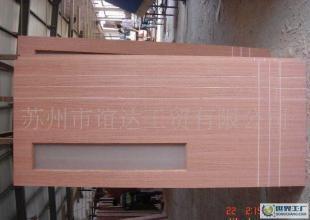 木饰面在现代建筑装饰中的应用与苏州谊达木门厂的产品价值